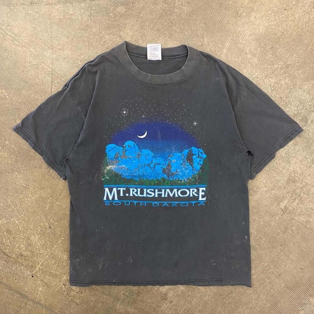 Vintage 90s Mt. Rushmore South Dakota Nature Outdoors Faded T-Shirt Size XL